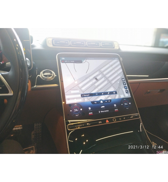 Mercedes S Serisi W223 APPLE TV Sistemi